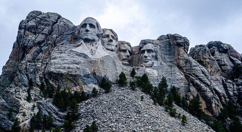 UN experts raise concern over charges against US indigenous leader and rights defender